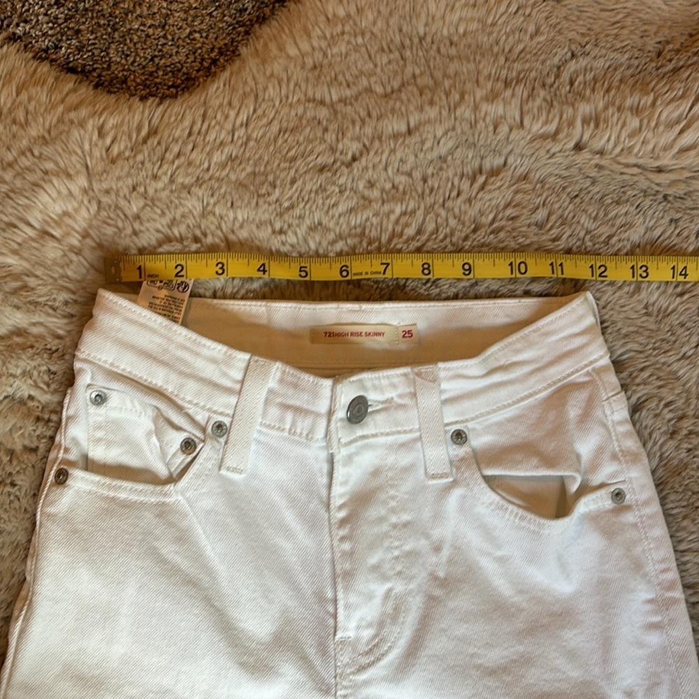 Levi’s 721 High Rise Skinny - Picture 3 of 6